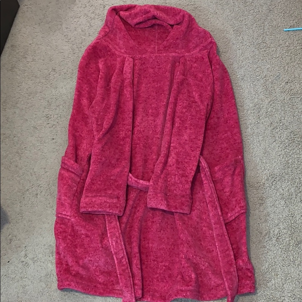 Dark Pink Robe! - Picture 3 of 3